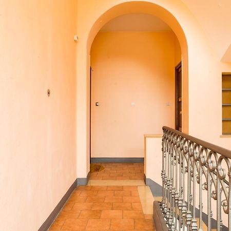 Alessandria Central Apt 10Min Walk Central Station Buitenkant foto