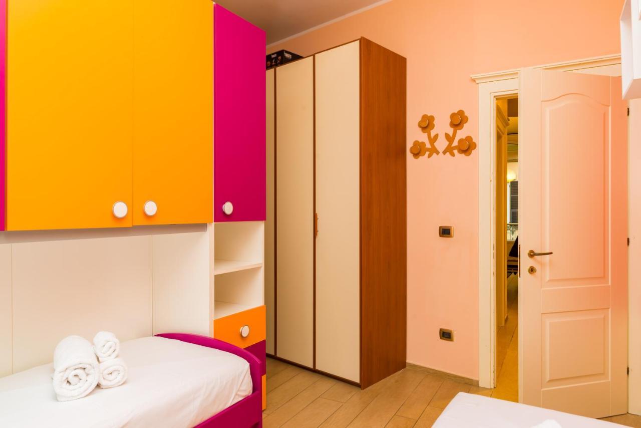 Alessandria Central Apt 10Min Walk Central Station Buitenkant foto